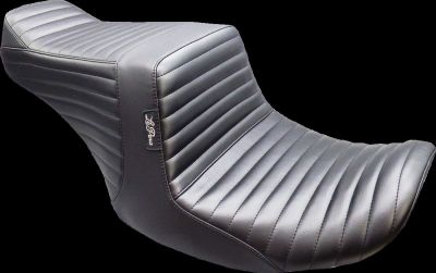 08012030 - Le Pera Tailwhip Up Front Seat - Pleated - FLT/FLH
