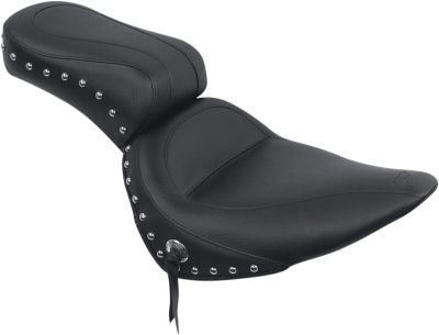 DS902160 - Mustang SEAT ONE-PIECE ORIGINAL 2-UP STUDDED WITH CONCHOS