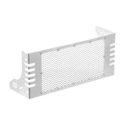 950729 - C-Racer, radiator grill. Silver
