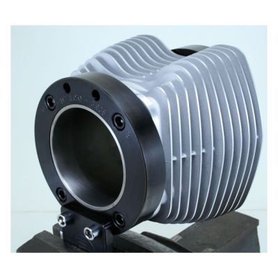 979469 - George's Garage, cylinder torque plates