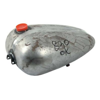 981018 - Paughco, Mustang universal 4.75G gas tank. Single cap