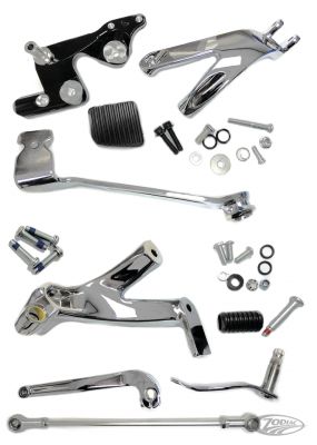 056114 - GZP Blk Softail 18-UP forward controls