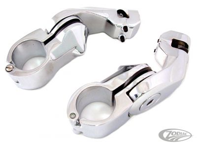 724363 - V-Twin Adj. Peg mounts Angled 2.5